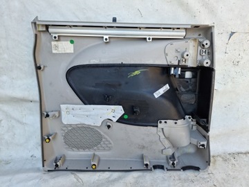 Chrysler Pacifica 3.6 Дверная панель справа заднего пассажира 17 лет