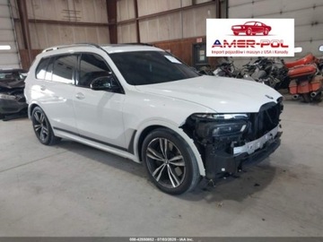 BMW X7 2023 BMW X7 m60i, 2023r., 4x4, 4.4L 4.4 Benzyna 523KM