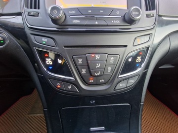 Opel Insignia I Country Tourer 2.0 CDTI Ecotec 170KM 2015 CZARNA INSIGNIA 2.0D 170 PS DIGITAL TACHO LED, zdjęcie 25