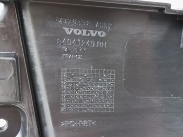 НОВАЯ ОРИГИНАЛЬНАЯ РАМА САЛОНА ФАРЫ VOLVO FM 4