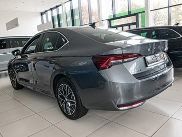 Skoda Octavia IV Liftback 1.5 TSI EVO 150KM 2025 Octavia Selection Edition 130 1.5 TSI mHEV DSG 150KM 2025, zdjęcie 3