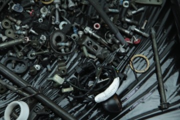 YAMAHA YZF 600 THUNDERCAT 96-03 БОЛТЫ ВИНТЫ