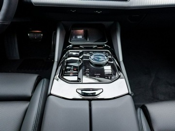 BMW Seria 5 G90-91 2025 BMW 520 Sedan - Dostępny od ręki!, zdjęcie 17