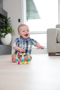 Цветной сенсорный кубик Quubi