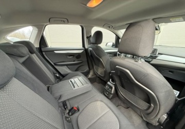BMW Seria 2 F22-F23-F45-F46 2017 BMW Seria 2 bezwypadek1wlascicielserwis asojak noweorg lakier 1.5 109KM, zdjęcie 19