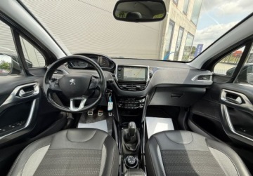 Peugeot 2008 I SUV Facelifting 1.2 PureTech 110KM 2019 Peugeot 2008 1.2 Benzyna 110KM, zdjęcie 26