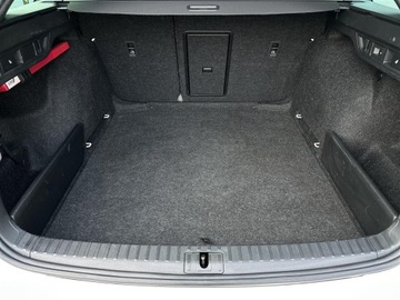 Skoda Octavia IV Kombi 2.0 TDI SCR 200KM 2022 Skoda Octavia 2.0TDI 200KM 4X4 RS DSG l DCC, Chall, zdjęcie 9