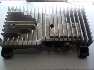 SAAB 9-3 II WZMACNIACZ RADIA BOSE GM460/408 AMP ASSY 8C60