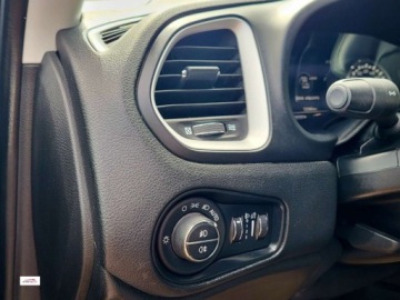 Jeep Renegade SUV 2.0 MultiJet 140KM 2018 Jeep Renegade 4x4Bardzo ladnyTYLKO 70TYS KM,Fajna wersja,GWARANCJA 2.0, zdjęcie 22