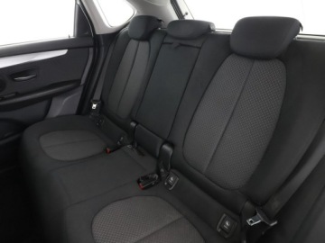 BMW Seria 2 F22-F23-F45-F46 Active Tourer Facelifting 225xe 224KM 2019 BMW 225 PHEV full LEd automat navi klima auto, zdjęcie 16