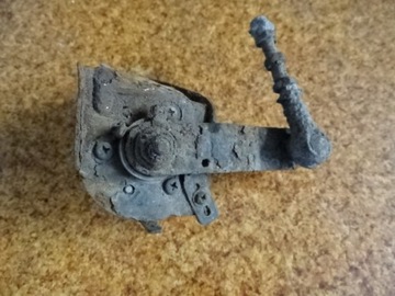 LAND CRUISER 120 04R SENZOR ZAVĚŠENÍ