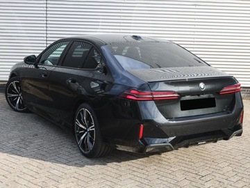 BMW Seria 5 G90-91 2025 BMW Seria 5 530e xDrive Sport Sedan 2.0 (299KM) 2025, zdjęcie 2