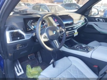 BMW X5 G05 2025 BMW X5 m60i, 2025r., 4x4, 4.4L v8 4.4 Benzyna 523KM, zdjęcie 5