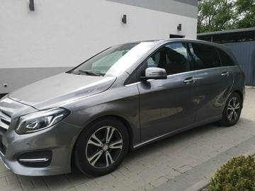 Mercedes Klasa B W247 2018 Mercedes B 200 2,2 CDI 140KM Klimatr Navi Isofix, zdjęcie 9