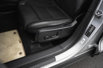 Volvo XC40 Crossover 1.5 T3 156KM 2018 Volvo XC40 T3, Skóra, Navi, Klima, Klimatronic, zdjęcie 21