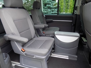 Volkswagen Multivan T6 2011 VOLKSWAGEN MULTIVAN 2,0 TDi 180 KM, zdjęcie 14