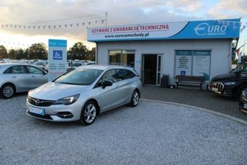 Opel Astra K Sportstourer Facelifting 1.2 Turbo 145KM 2021 Opel Astra 1.2 145HP Elegance Gwarancja Led