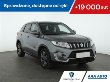 Suzuki Vitara III SUV Facelifting 1.4 BoosterJet 140KM 2019 Suzuki Vitara 1.4 BoosterJet, Salon Polska