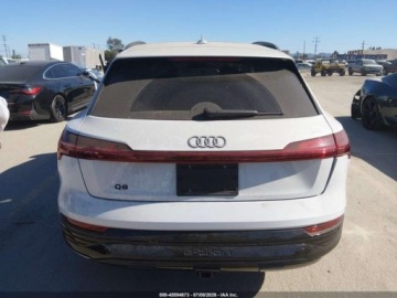 Audi Q8 2024 Audi Q8 e-tron Premium Quattro 2024 Elektryczny 402KM, zdjęcie 3