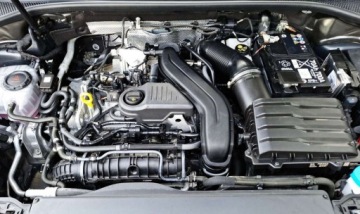 Audi Q3 II SUV 1.5 35 TFSI 150KM 2024 Audi Q3 35TFSI 150KM Advanced Stronic LEDKeyllesKamera Gwar.2029r 1wl PL, zdjęcie 31