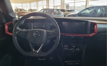 Opel Mokka II SUV 1.2 Turbo 130KM 2023 Opel Mokka - maly przebieg 1.2 Benzyna 130KM, zdjęcie 11