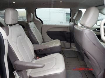 Chrysler Voyager V 2020 Chrysler Voyager 20202 r., 3,6L LXI 3.6 Benzyna 287KM, zdjęcie 10