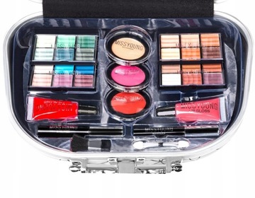 НАБОР МАКИЯЖНОЙ КОСМЕТИКИ В ПОДАРОК!!