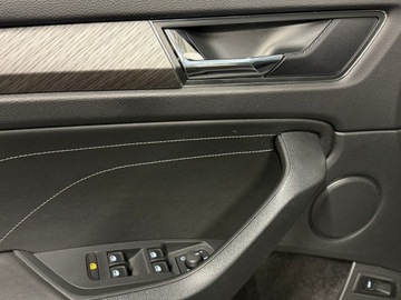 Skoda Kodiaq I SUV Facelifting 1.5 TSI 150KM 2022 Skoda Kodiaq Style 1.5 TSI 150KM DSG, Bezwypadkowy, zdjęcie 16