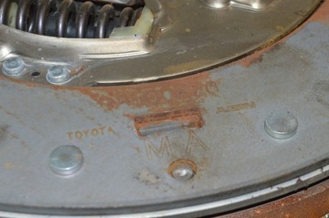 LEXUS RX 450H 2008 PRAVÁ STRANA KOLO SETRVAČNÍK