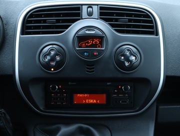 Renault Kangoo II Mikrovan Facelifting 2013 TCe 115KM 2014 Renault Kangoo 1.2 TCe, Klima, Klimatronic, zdjęcie 11