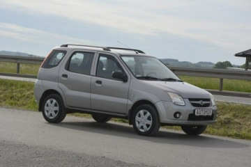 Suzuki Ignis II Hatchback 1.3 i 16V 94KM 2004 Suzuki Ignis 1.3 Benzyna klimatyzacja relingi gwar, zdjęcie 11