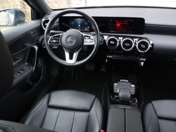 Mercedes Klasa A W177/V177 Hatchback Plug-In 1.3 250e 218KM 2020 Mercedes A A 250 e, Salon Polska, 1. Właściciel, zdjęcie 6