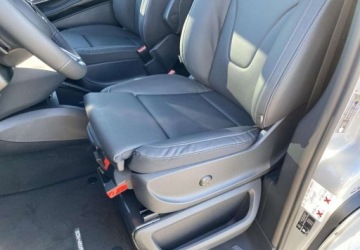 Mercedes Klasa V W447 Długi Facelifting 2.0 300d 237KM 2026 Mercedes-Benz Klasa V V300d 4x4 hak 6 osob dostepny od reki w salonie MB M, zdjęcie 12