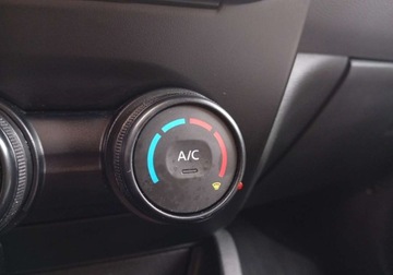 Dacia Duster II SUV 1.0 TCe 101KM 2019 Dacia Duster Kupiony w Polsce - drugi wlasciciel - serwis Benzyna 101KM, zdjęcie 13