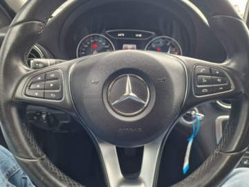 Mercedes Klasa A W176 Hatchback 5d Facelifting 180 122KM 2016 Mercedes A 180 1.6 Benzyna Kamera, zdjęcie 34