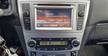 Toyota Avensis III Wagon Facelifting 2.0 D-4D 124KM 2015 Toyota Avensis SALON Navi, KAMERA przebieg wpisuje na fakturzeOrg.lakier1w, zdjęcie 15