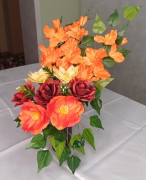 Букет-букет, украшение могилы, кладбище, ваза