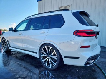 BMW X7 2024 BMW X7 xDrive40I 2024 3.0l 3.0 Benzyna 375KM, zdjęcie 1