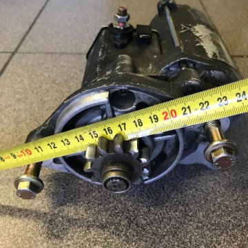 DEUTZ D 2009 L 03 D2009L03 СТАРТЕР DENSO 04112210 428000 4020 12V