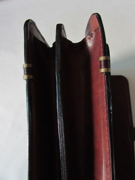 КОЖАНЫЙ ПУФЛ VALENTINI ДИПЛОМАТ