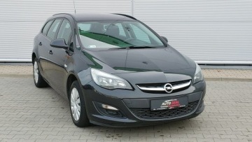 Opel Astra J Sports Tourer Facelifting 1.6 CDTI ecoFLEX 110KM 2015 Opel Astra 1.6D, 110KM, Bezwypadek, zdjęcie 3