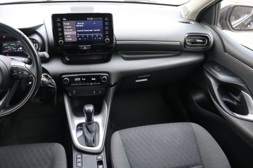 Toyota Yaris IV Hatchback 1.5 Hybrid Dynamic Force 116KM 2021 Toyota Yaris 1.5 VVT-i Hybrid, Salon Polska, zdjęcie 7