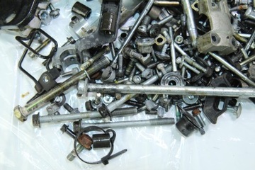 YAMAHA FZ1 1000 S FAZER RN16 06-15 ВИНТЫ ВИНТЫ