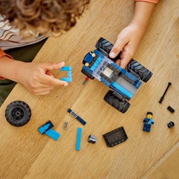 LEGO City 60402 Синий монстр-трак в подарок