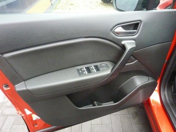 Renault Captur II Crossover 1.3 TCe 140KM 2022 Renault Captur X-MODE*1.3 Tce, zdjęcie 34