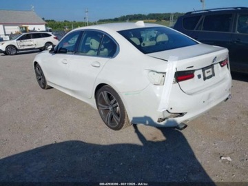 BMW Seria 3 G20-G21 2022 BMW Seria 3 330i xDrive 2022 2.0l 2.0 Benzyna 255KM, zdjęcie 3