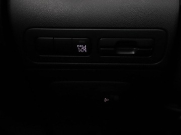 Citroen C3 Aircross  I Crossover 1.2 PureTech 110KM 2018 Citroen C3 Aircross 1.2 PureTech Shine Nawigacja, zdjęcie 33