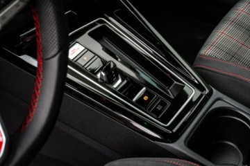 Volkswagen Golf VIII GTI Facelifting 2.0 TSI 265KM 2026 Volkswagen Golf GTI 2.0 TSI 265 KM DSG, zdjęcie 19