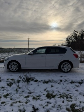 BMW Seria 1 F20-F21 2015 BMW Seria 1 118i benzyna automat bialy 2015 Wroclaw, zdjęcie 4