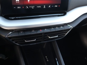 Skoda Octavia IV Liftback 1.5 TSI EVO 150KM 2022 Skoda Octavia 1.5 TSI e-tec, Salon Polska, zdjęcie 18